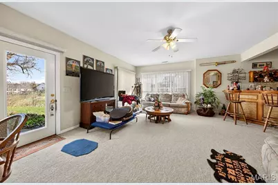 1521 Hibernation Hollow, Wentzville, MO 63385 - Photo 41