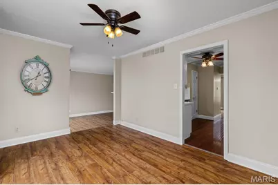 2306 Claymoor Drive, Chesterfield, MO 63017 - Photo 9
