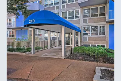 210 N 17th Street #304, Saint Louis, MO 63103 - Photo 1