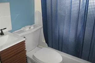 1366 Trampe Ave, Saint Louis, MO 63138 - Photo 11