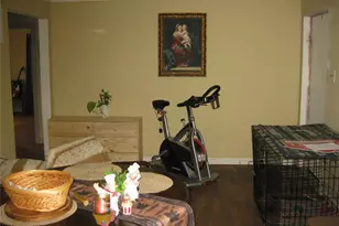 1366 Trampe Ave, Saint Louis, MO 63138 - Photo 5