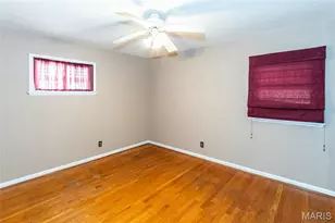 9025 Kickapoo Dr, Saint Louis, MO 63123 - Photo 13