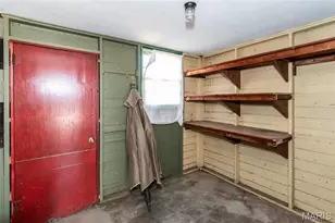 9025 Kickapoo Dr, Saint Louis, MO 63123 - Photo 49