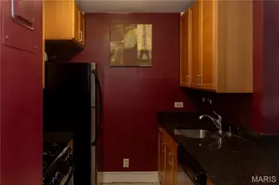 210 N 17th St, Saint Louis, MO 63103 - Photo 13