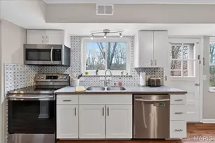 1104 Cantina Dr, Chesterfield, MO 63141 - Photo 9