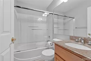 115 E Washington Ave, Kirkwood, MO 63122 - Photo 17