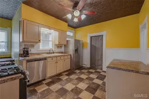 411 Center St, Farmington, MO 63640 - Photo 9