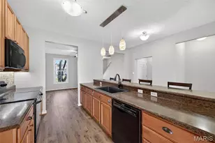 3221 S Civic Green Way, Saint Charles, MO 63301 - Photo 19