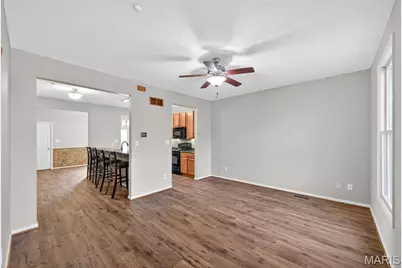 3221 S Civic Green Way, Saint Charles, MO 63301 - Photo 9