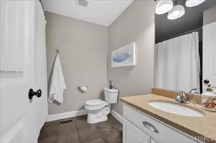 14949 Royalbrook Dr, Chesterfield, MO 63017 - Photo 19