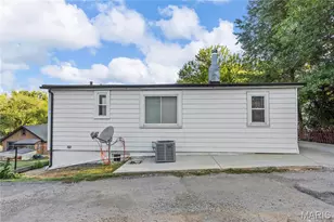 7740 Jerome Ave, Maplewood, MO 63143 - Photo 23