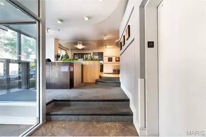 210 N 17th Street #808, Saint Louis, MO 63103 - Photo 3