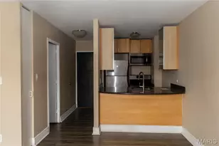 210 N 17th St, Saint Louis, MO 63103 - Photo 9
