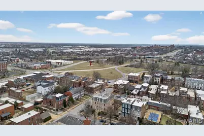 1802 Kennett Place, Saint Louis, MO 63104 - Photo 39