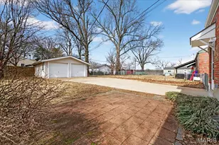 1253 Charlane Ct, Rock Hill, MO 63119 - Photo 27