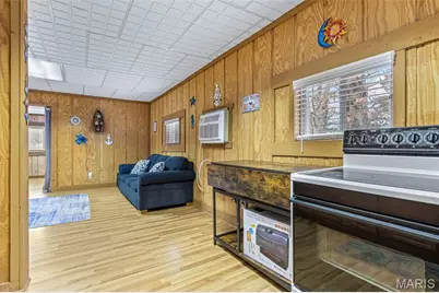 10170 Thunder Road, Richwoods, MO 63071 - Photo 11