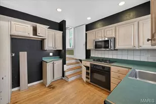 7437 Somerset Ave, Clayton, MO 63105 - Photo 13