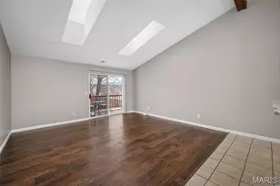 1042 Sugar Creek Ct, Saint Peters, MO 63376 - Photo 11