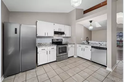 1042 Sugar Creek Court #8, Saint Peters, MO 63376 - Photo 17