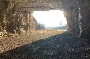 2662 North Hwy 79, Elsberry, MO 63343 - Photo 5