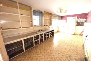 1112 Center St, Bismarck, MO 63624 - Photo 5