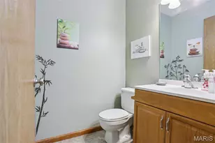 1227 Mangrove Ln, Saint Louis, MO 63125 - Photo 11