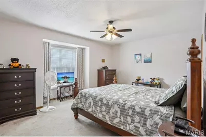 1227 Mangrove Lane, Saint Louis, MO 63125 - Photo 13