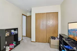 1227 Mangrove Ln, Saint Louis, MO 63125 - Photo 21