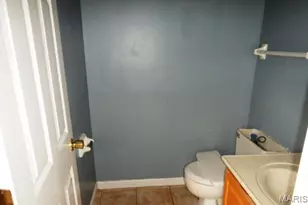 1545 Greenfield Crossing Ct, Ballwin, MO 63021 - Photo 11