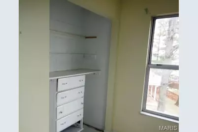 1545 Greenfield Crossing Court, Ballwin, MO 63021 - Photo 21