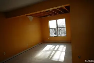 1545 Greenfield Crossing Ct, Ballwin, MO 63021 - Photo 3