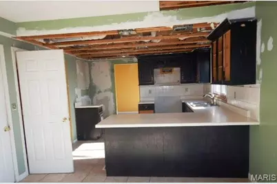 1545 Greenfield Crossing Court, Ballwin, MO 63021 - Photo 5