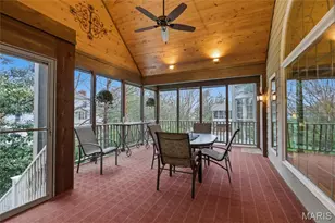 15838 Barons Way Dr, Chesterfield, MO 63017 - Photo 19