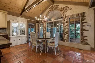 15838 Barons Way Dr, Chesterfield, MO 63017 - Photo 13