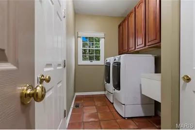 15838 Barons Way Drive, Chesterfield, MO 63017 - Photo 27