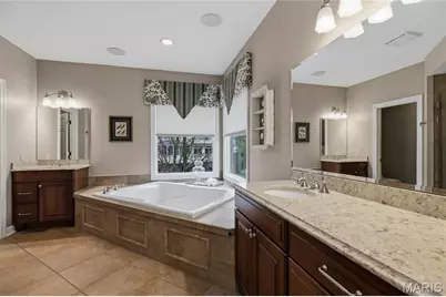 15838 Barons Way Drive, Chesterfield, MO 63017 - Photo 23