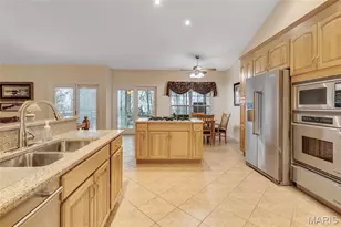 409 Fort Saratoga, Saint Charles, MO 63303 - Photo 15