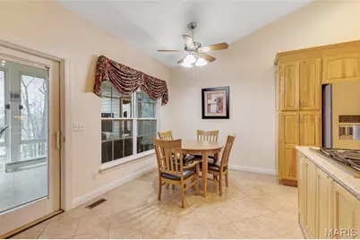 409 Fort Saratoga, Saint Charles, MO 63303 - Photo 17