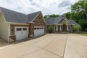 331 Woodlawn Terrace Ct, Ballwin, MO 63021 - Photo 53
