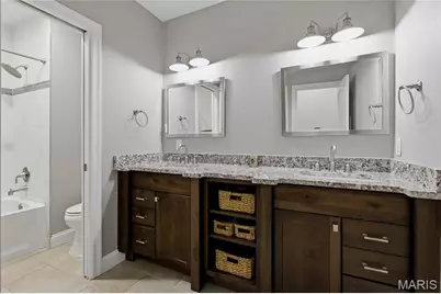 331 Woodlawn Terrace Court, Ballwin, MO 63021 - Photo 31