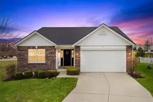 8 Blue Pearl Ct, O'Fallon, MO 63366 - Photo 1