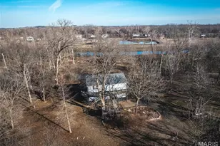 10 Lehmond Island Rd, Saint Charles, MO 63301 - Photo 3