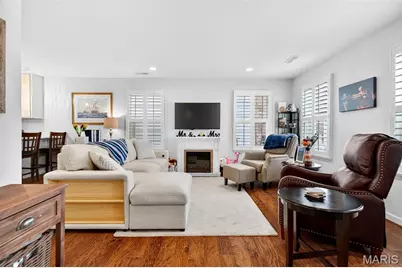 2106 Hereford Street, Saint Louis, MO 63110 - Photo 9
