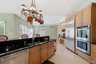 32 Huntleigh Downs Rd, Frontenac, MO 63131 - Photo 21