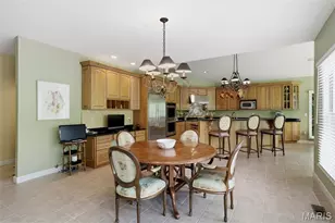 32 Huntleigh Downs Rd, Frontenac, MO 63131 - Photo 19