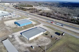 10825 N Service Rd, Bourbon, MO 65441 - Photo 1