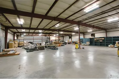 10825 N Service Road, Bourbon, MO 65441 - Photo 3