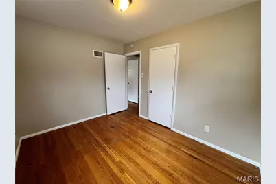 11909 Homestead Avenue, Saint Louis, MO 63138 - Photo 7