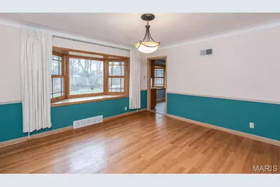 28 Woodcrest Drive, Ladue, MO 63124 - Photo 17