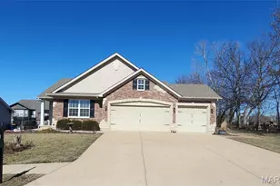 5 Remington Pl, Troy, MO 63379 - Photo 1